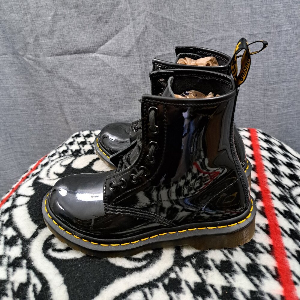 %Dr. Martens Women 11821 Combat Boots Sz 6 Black / D7